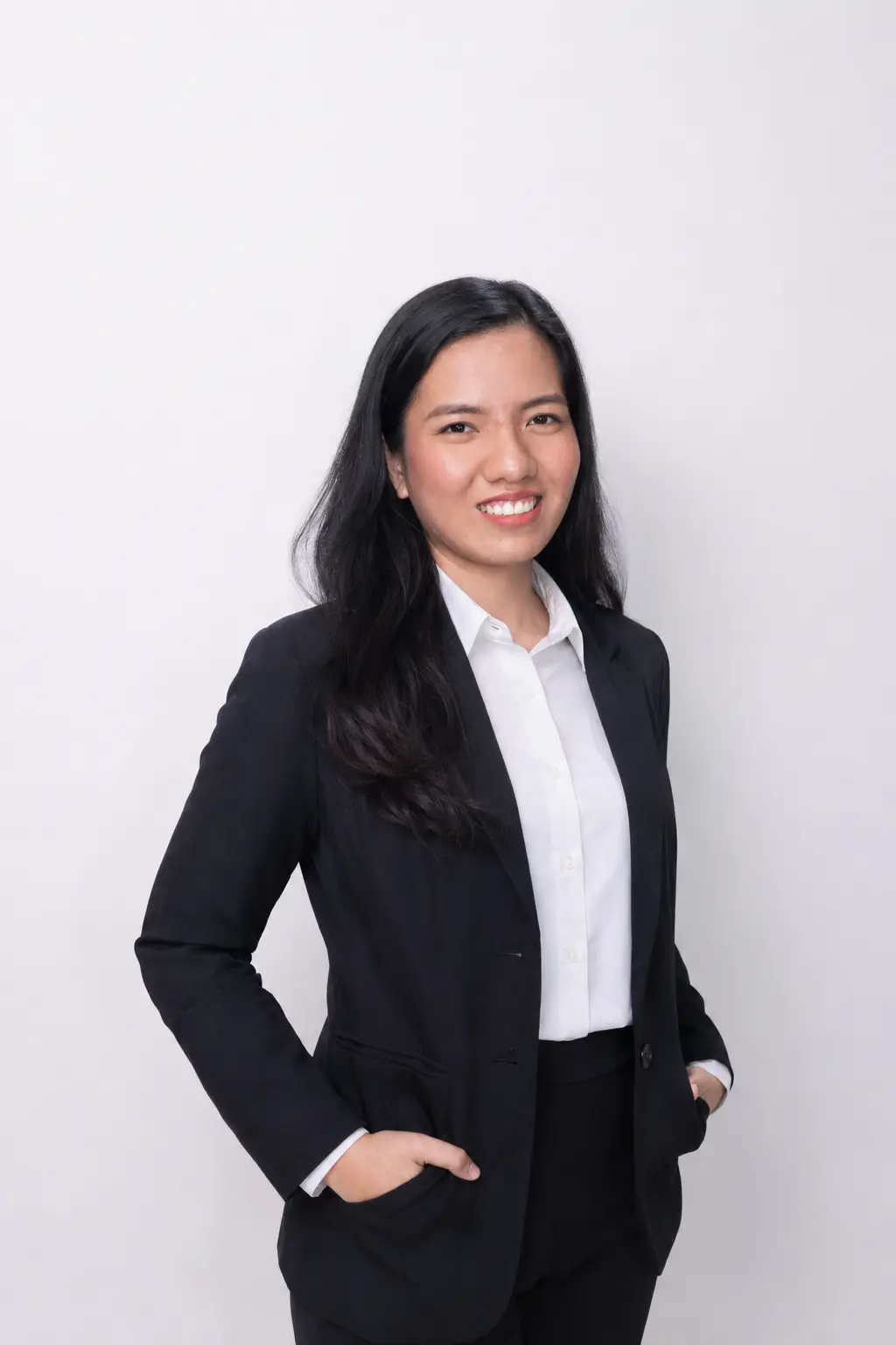 Ej Wendelle C. Marayag, Real Estate Clerk